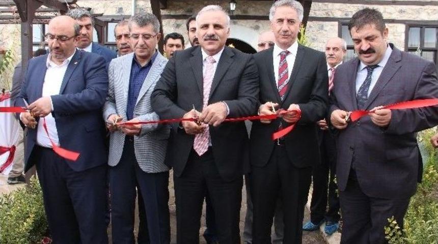 Harput Okuma Ve K&uuml;lt&uuml;r Evi&rsquo;nin A&ccedil;ılışı Yapıldı