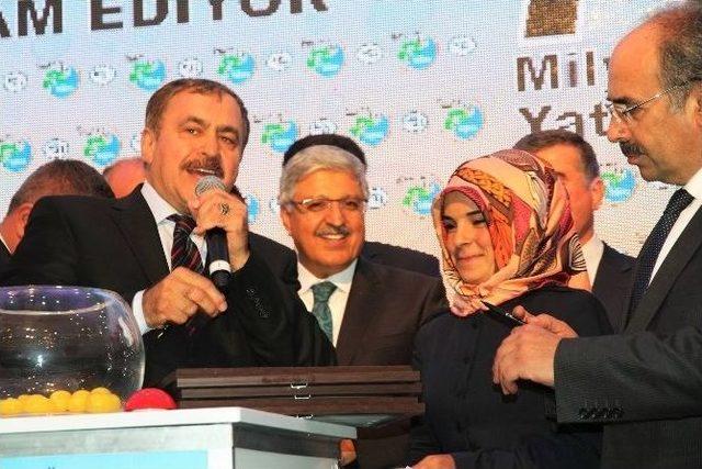 Bakan Eroğlu, Muş’ta 8 Tesisin Açılışını Yaptı