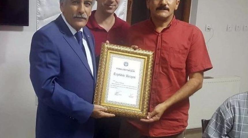 T&uuml;rk Eğitim- Sen&rsquo;den Başkan Maksut B&uuml;y&uuml;k&rsquo;e Veda Yemeği