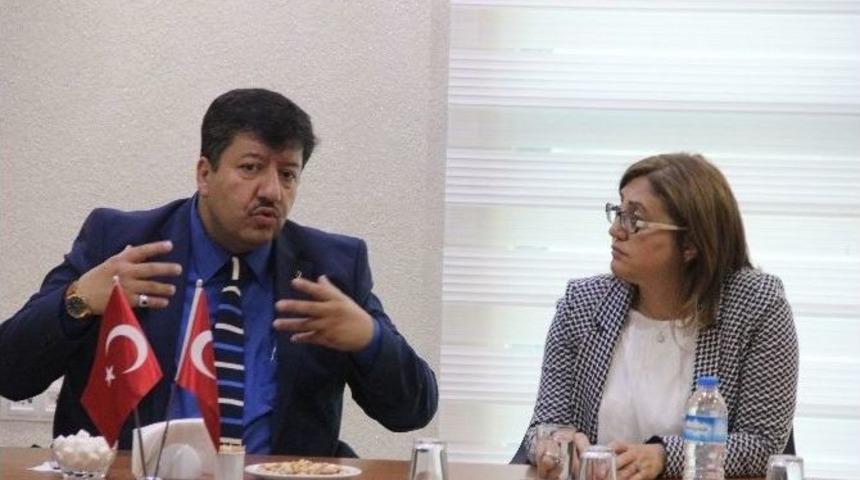 Şahin&rsquo;den Semerkand Vakfı&rsquo;na Ziyaret