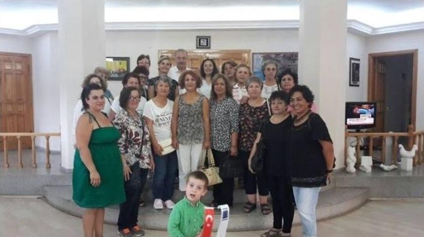 Kursiyerlerden Başkana Teşekk&uuml;r Ziyareti