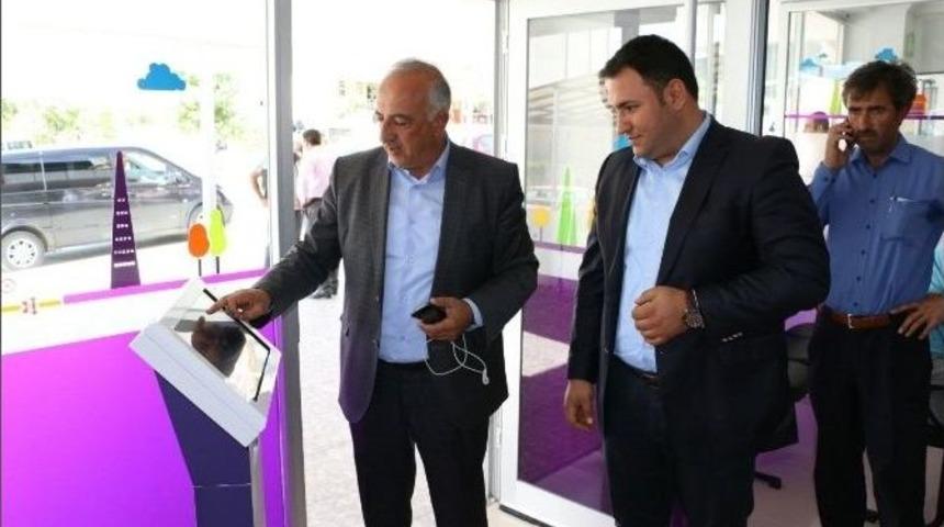 &Uuml;z&uuml;ml&uuml; &rsquo;de İlk Doğal Gaz Aboneliği Yapıldı