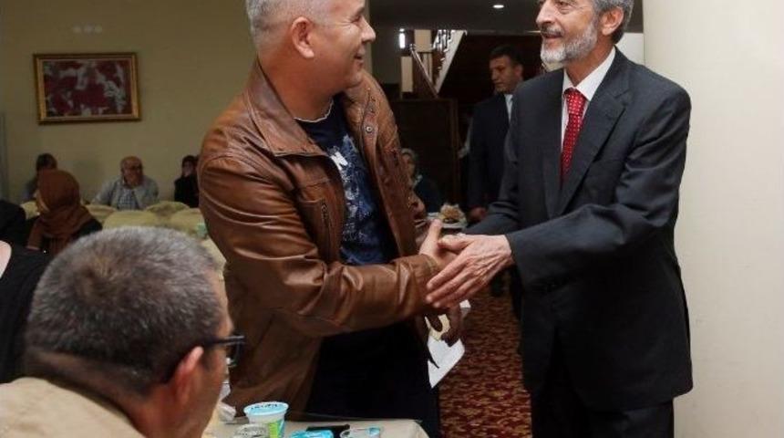 Başkan Tuna Gaziler Ve Şehit Aileleriyle Bir Araya Geldi