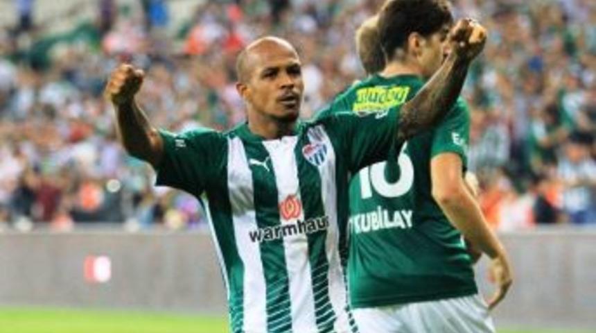 (özel Haber) Del Valle: "bursaspor’da Kalmayı Çok İstiyorum"