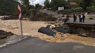 Bartın-kurucaşile Yolu Ulaşıma Kapandı