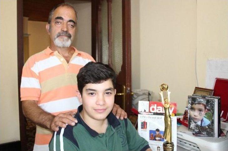 (özel Haber) 7 Yaşında ‘altın Ayı’ Ödülü Alan Çocuk Oyuncu Şimdilerde Unutuldu G5