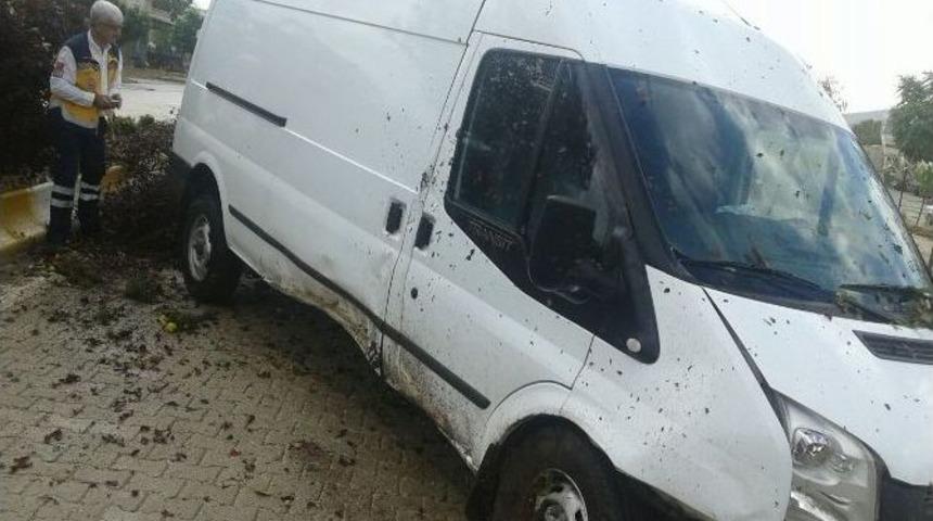 Adıyaman&rsquo;da Minib&uuml;s Ref&uuml;je &Ccedil;arptı