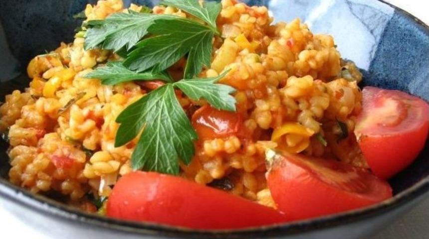 Hastalıklara Karşı Mercimek, Bulgur Ve Tarhana &Ouml;nerisi