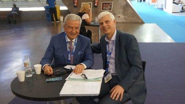 Dev Kruvaziyer Şirketlerinden İzmir’e Yeşil Işık