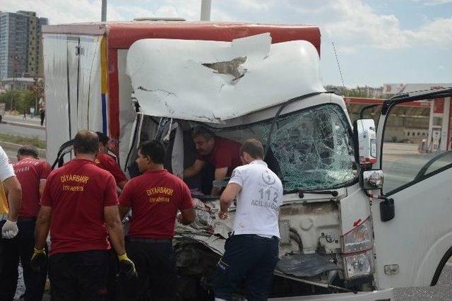 Diyarbakır’da Feci Kaza: 1 Ölü, 7 Yaralı