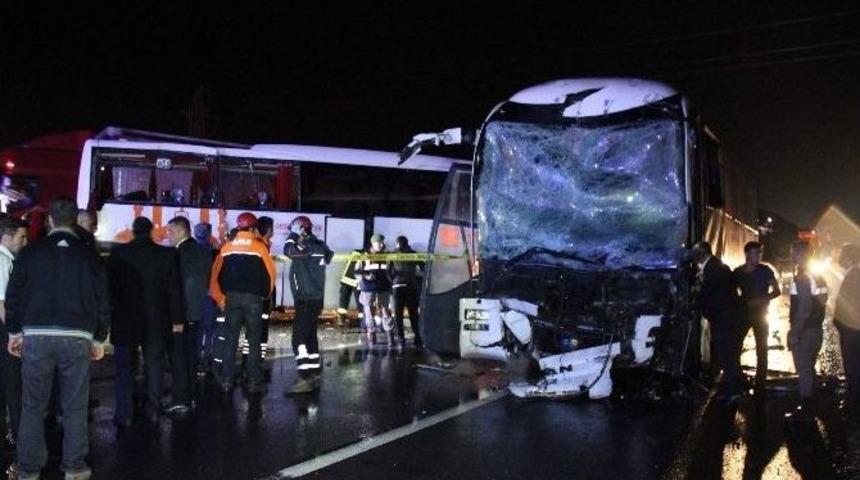 Otobüs Kazasında 2 Kişi Hayatını Kaybetti