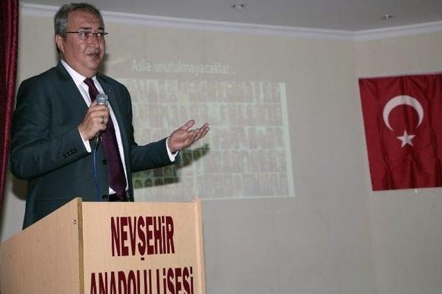 Nevşehir Anadolu Lisesinde 15 Temmuz Şehitleri Anma Programı Düzenlendi
