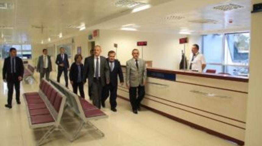 Vali Nusret Dirim Sgk&rsquo;nın Yeni Binasını İnceledi