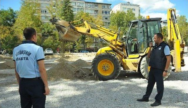 Başkent’te Kaçak Otoparka Geçit Yok