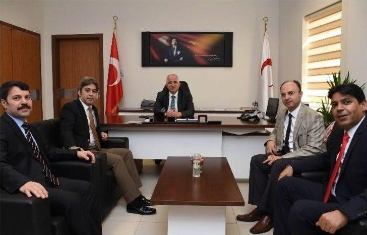 Vali Tuna Eski Hastane Binalarını İnceledi G5