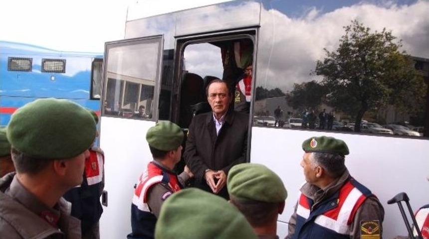 Alaattin &Ccedil;akıcı Sağlık Kontrol&uuml; İ&ccedil;in Hastaneye Getirildi