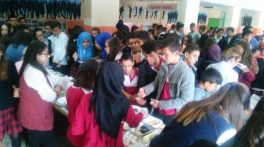 Akşehir&rsquo;de Şehitler İ&ccedil;in Kermes