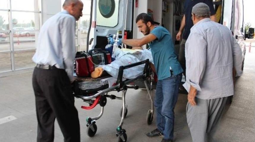 Motosiklet Devrildi: 1 Yaralı