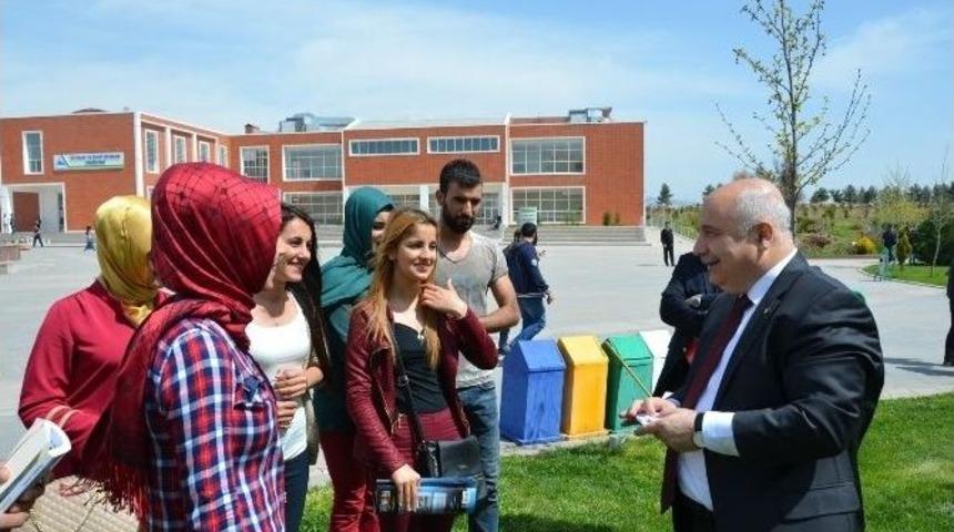 Adıyaman Üniversitesi 21 Bin 322 Öğrenci Ders Başı Yaptı