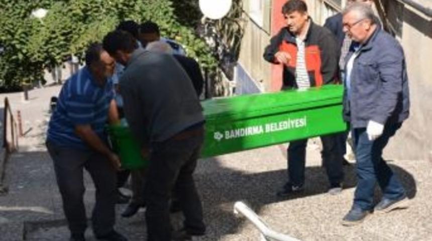 Yaşlı Adam Evinde &Ouml;l&uuml; Bulundu