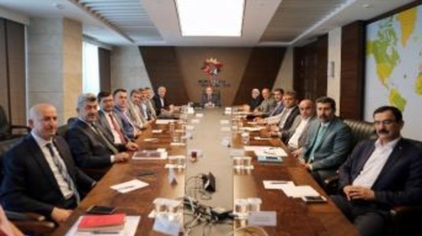 Ankara&rsquo;da Zirve Toplantısı