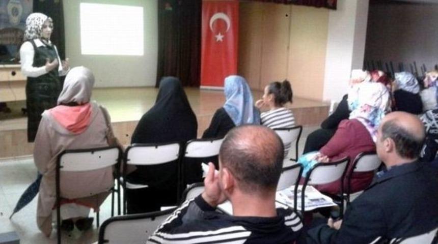 Velilere Uyum Eğitimi Verildi