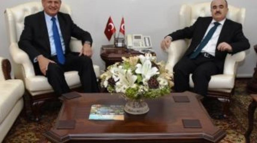 Başkan Keleş&rsquo;ten Valiye Hayırlı Olsun Ziyareti