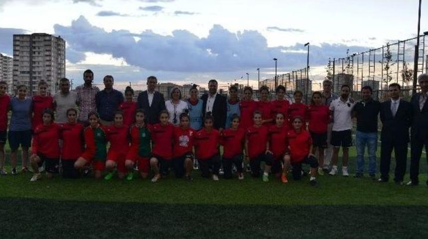 Eş Başkanlardan Amed Sportif Faaliyetler&rsquo;e Ziyaret