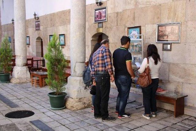 600 Yıllık Formüllerle Üretilen Müzedeki Macunlar Yok Satıyor