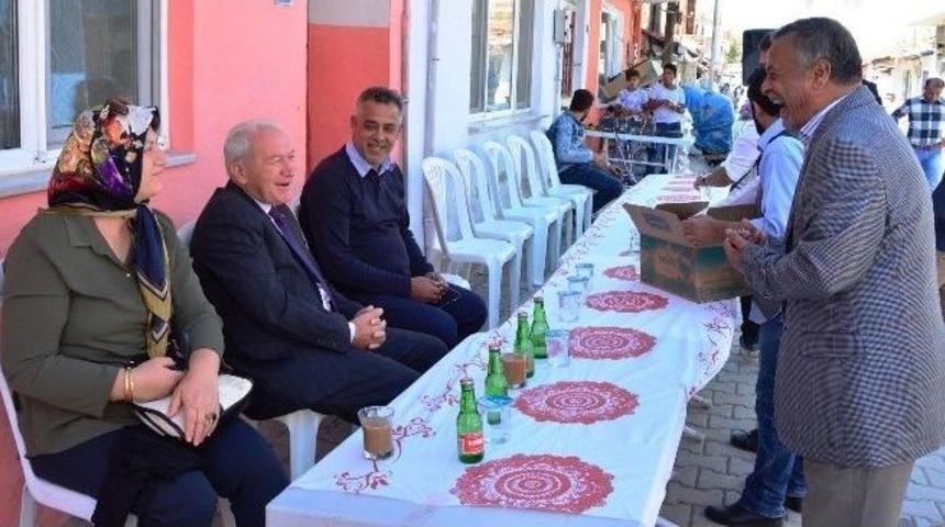 Romanlardan Mevlid-i Şerif Programı