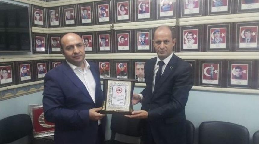 Kaymakam &Ccedil;ift&ccedil;i Veda Ziyaretlerini S&uuml;rd&uuml;r&uuml;yor