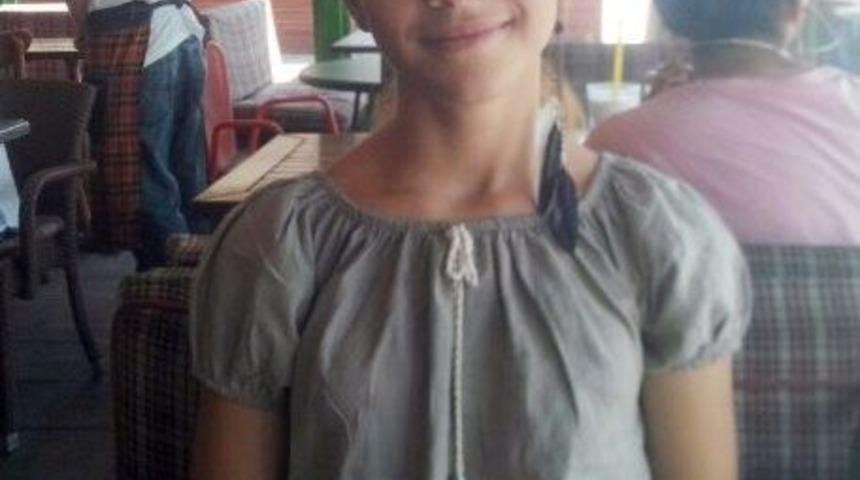 14 Yaşındaki Gen&ccedil; Kızdan 4 G&uuml;nd&uuml;r Haber Yok