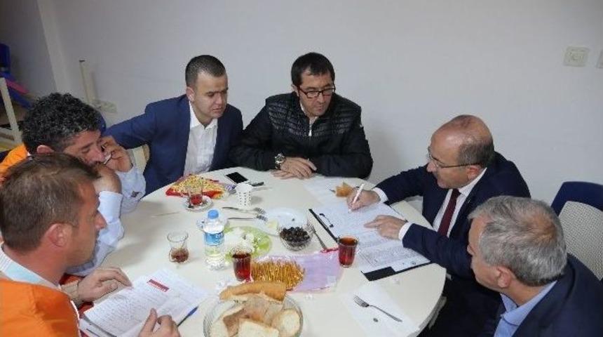 Başkan Gümrükçüoğlu Beşikdüzü’ndeki Çalışmaları Yerinde İnceliyor