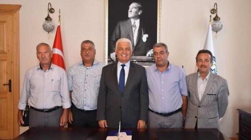 K&ouml;yceğiz Muhtarlarından Başkan G&uuml;r&uuml;n&rsquo;e Teşekk&uuml;r Ziyareti