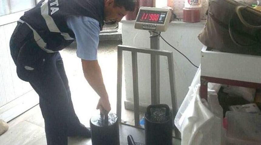 Burhaniye&rsquo;de Eksik Tartanlar Yandı