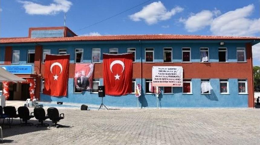 Ferit Pervanlar İlkokulu T&ouml;renle A&ccedil;ıldı