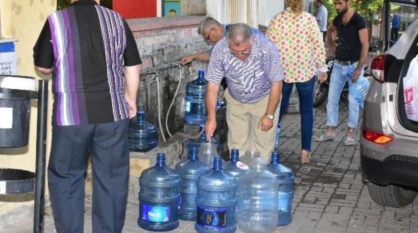 İsabeyli&rsquo;de Su Sıkıntısı Yok