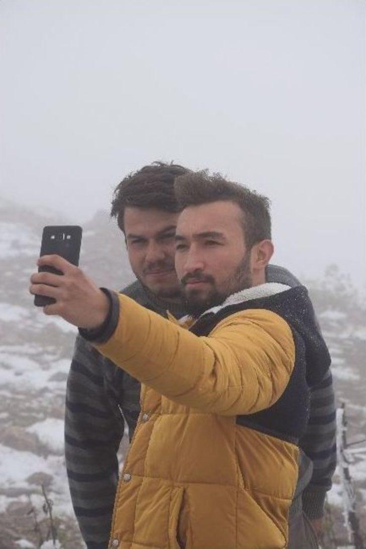 Kar Erken Yağdı, Yaylalarda Göç Telaşı Başladı. G5