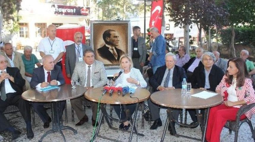 Add Genel Başkanı Tansel &Ccedil;&ouml;laşan, Roketlerin Hedefi Olan Kilis&rsquo;i Ziyaret Etti