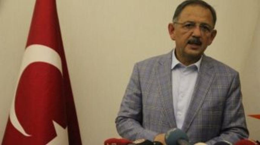 &Ccedil;evre Ve Şehircilik Bakanı Mehmet &Ouml;zhaseki: