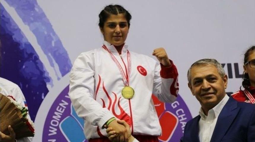 Busenaz S&uuml;rmeneli Avrupa Şampiyonu Oldu