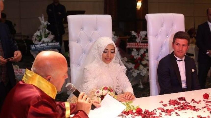 Kuzu Ve Kahveci Ailelerinin Mutlu G&uuml;n&uuml;