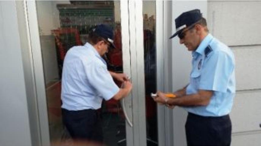 İzmit&rsquo;te Bir Ayda 10 İşyeri M&uuml;h&uuml;rlendi