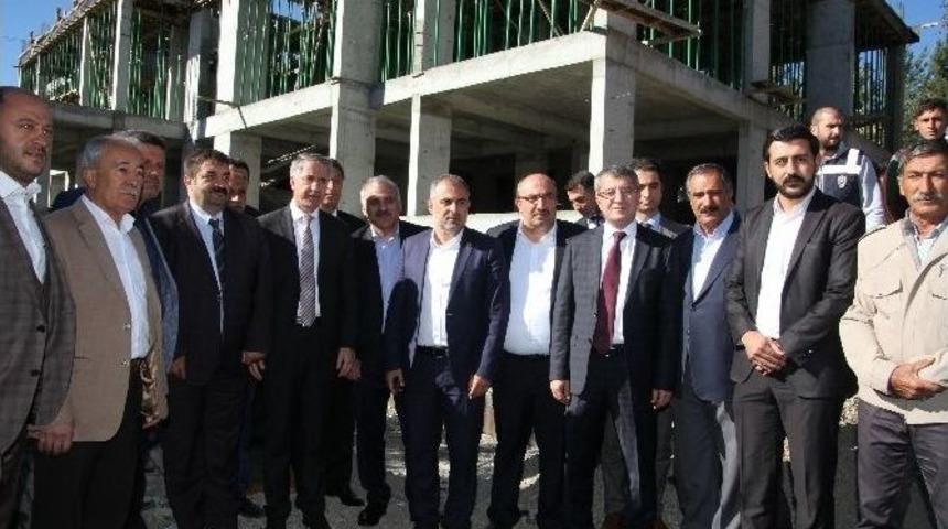 Vali Zorluoğlu, Sivrice&rsquo;de İncelemelerde Bulundu