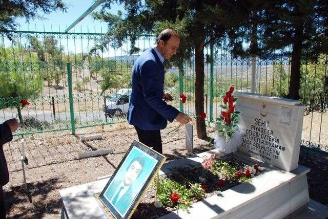 Şehit Çelebi Öztekin Şehadetinin 20. Yılında Mezarı Başında Anıldı