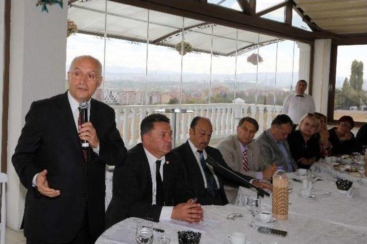 Başkan Yaşar, Ankara Kulübü Derneği İle Kahvaltıda Buluştu