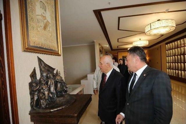 Başkan Yaşar, Ankara Kulübü Derneği İle Kahvaltıda Buluştu