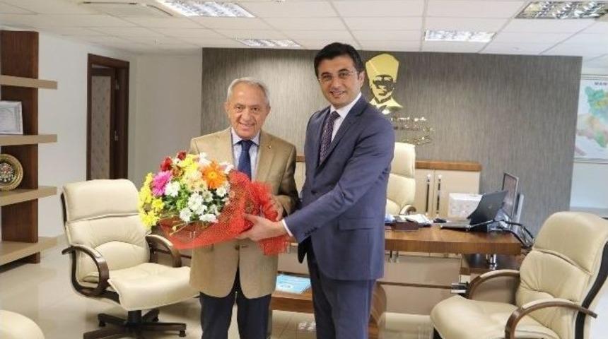 Coşkun, Başkan Sel&ccedil;uk&rsquo;u Makamında Ağırladı