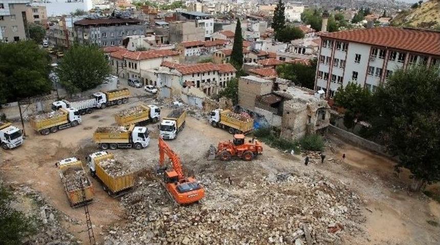 Fadıloğlu Yıkım &Ccedil;alışmaları Yerinde İnceledi