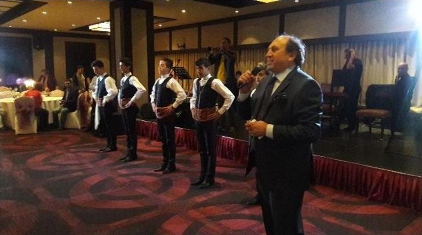 &Ouml;zsoy Ailesinin Mutlu G&uuml;n&uuml;